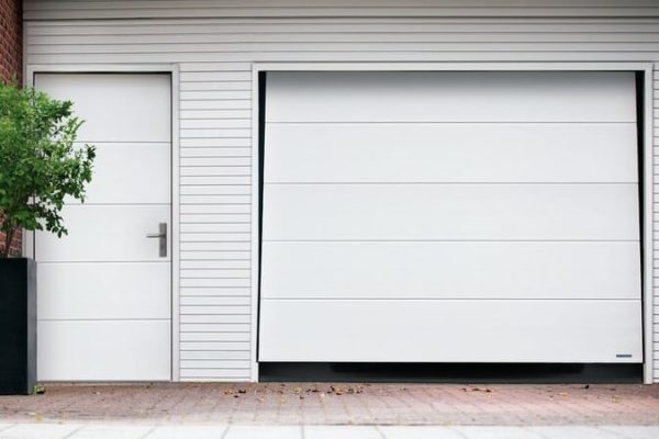 Drzwi garażowe wzor H z bramą uchylną